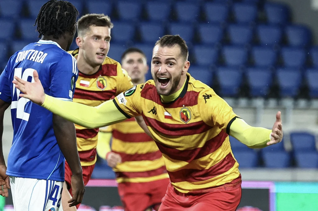 Jagiellonia Białystok przystąpi do meczu z Górnikiem Zabrze pod dobrym występie w Lidze Konferencji Jagiellonia Białystok przystąpi do meczu z Górnikiem Zabrze pod dobrym występie w Lidze Konferencji