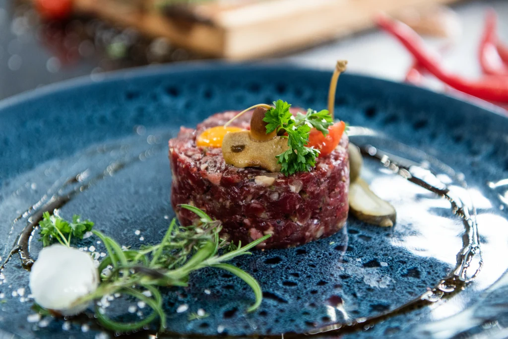 GIS ostrzega przed bakterią E. coli w partii tatara wołowego (Zdj. ilustracyjne) GIS ostrzega przed bakterią E. coli w partii tatara wołowego (Zdj. ilustracyjne)