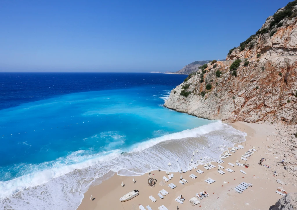 Gdzie warto polecieć na wakacje w 2026 roku?