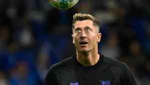 To się nie dzieje. Sensacyjny plan Barcelony. Lewandowski jednak skreślony