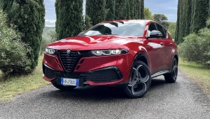 Alfa Romeo Tonale słabsza i mocniejsza zarazem. Usunięto największą wadę