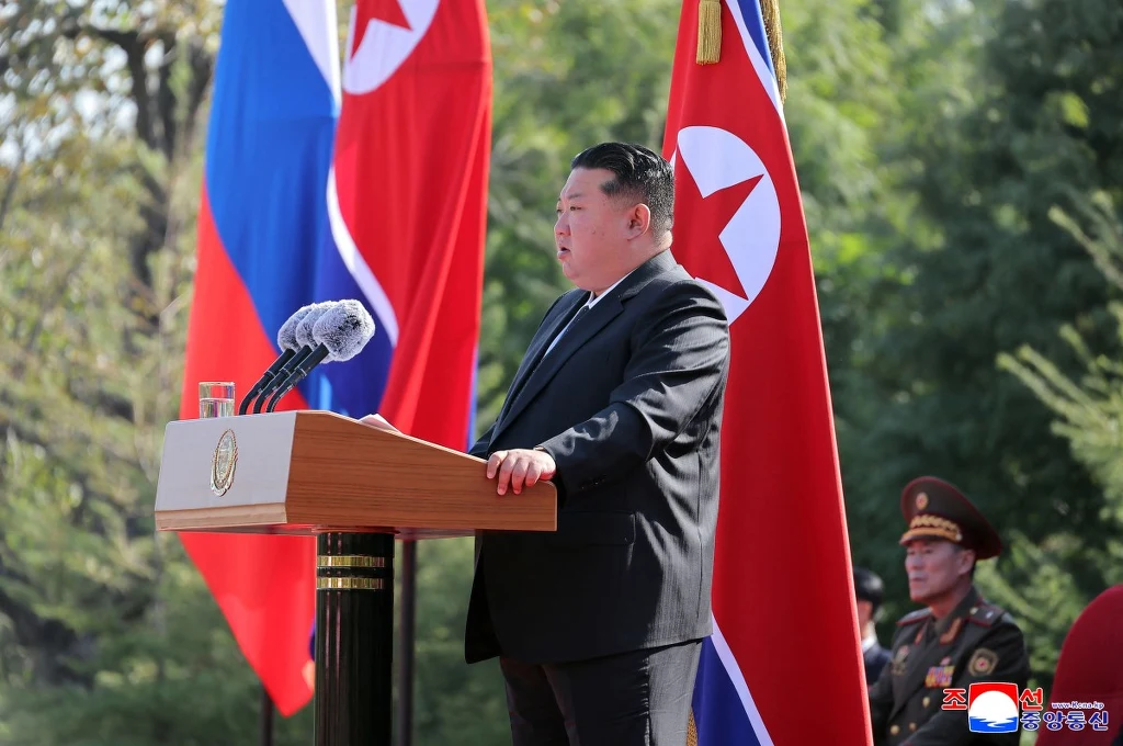 Kim Dzong Un podczas ceremonii rozpoczęcia budowy nowego muzeum w Pjongjangu