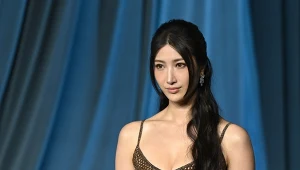 Znacie ją z przebojowej animacji Netfliksa. Teraz wychodzi z cienia