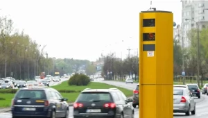 O ile trzeba przekroczyć prędkość, żeby aktywował się fotoradar?