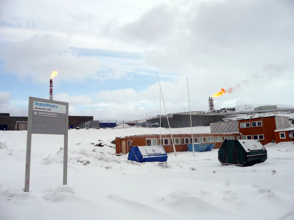 Polacy, którzy padli ofiarą nieuczciwych pośredników w Norwegii, pracowali na wyspie Melkoeya za kołem podbiegunowym