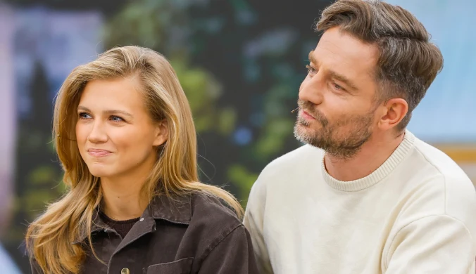 Agnieszka Kaczorowska i Marcin Rogacewicz w studiu "halo tu polsat"