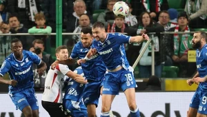 Mistrz Polski przypuścił szturm na stolicę. Legia się postawiła. Klincz