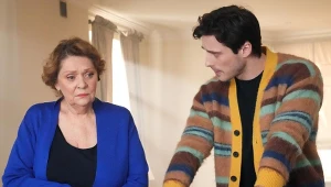Józefina (Elżbieta Jarosik) zjawi się u syna (Marcel Opaliński) 