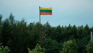 Premier Litwy: Incydenty z balonami to atak hybrydowy; zamykamy przejścia graniczne z Białorusią