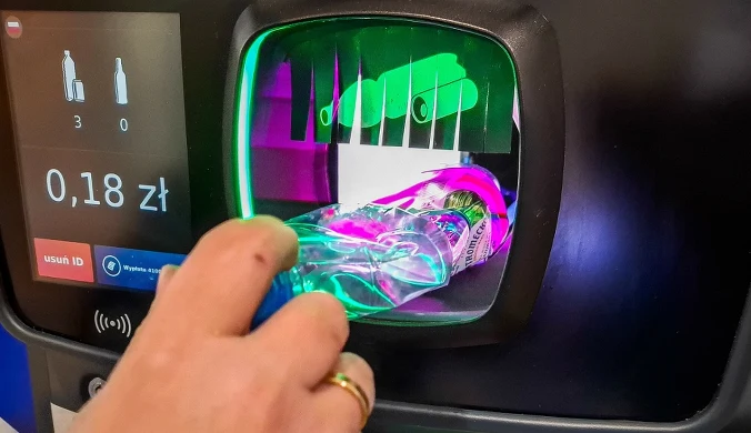 Recyklomat zainstalowany w jednym z polskich sklepów 