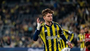 Kolejka chętnych po Szymańskiego, wśród nich gigant. Zaskakujący kierunek