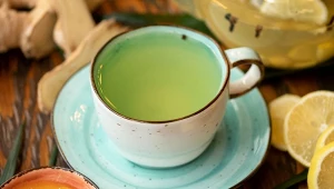 Smak zielonej herbaty warto wzbogacić naturalnymi dodatkami 
