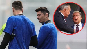 Wojciech Szczęsny i Robert Lewandowski (w kółku Rafael Yuste i Joan Laporta)