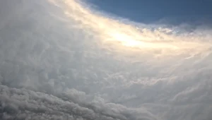 Tak wygląda Melissa od środka. Niesamowite nagrania oka cyklonu!