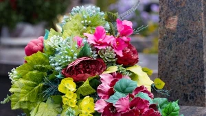 Jak skutecznie ustrzec się przed kradzieżami na cmentarzu?