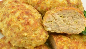 Weź z lodówki torebkę i dodaj dwa składniki. Szybszego obiadu nie zrobisz