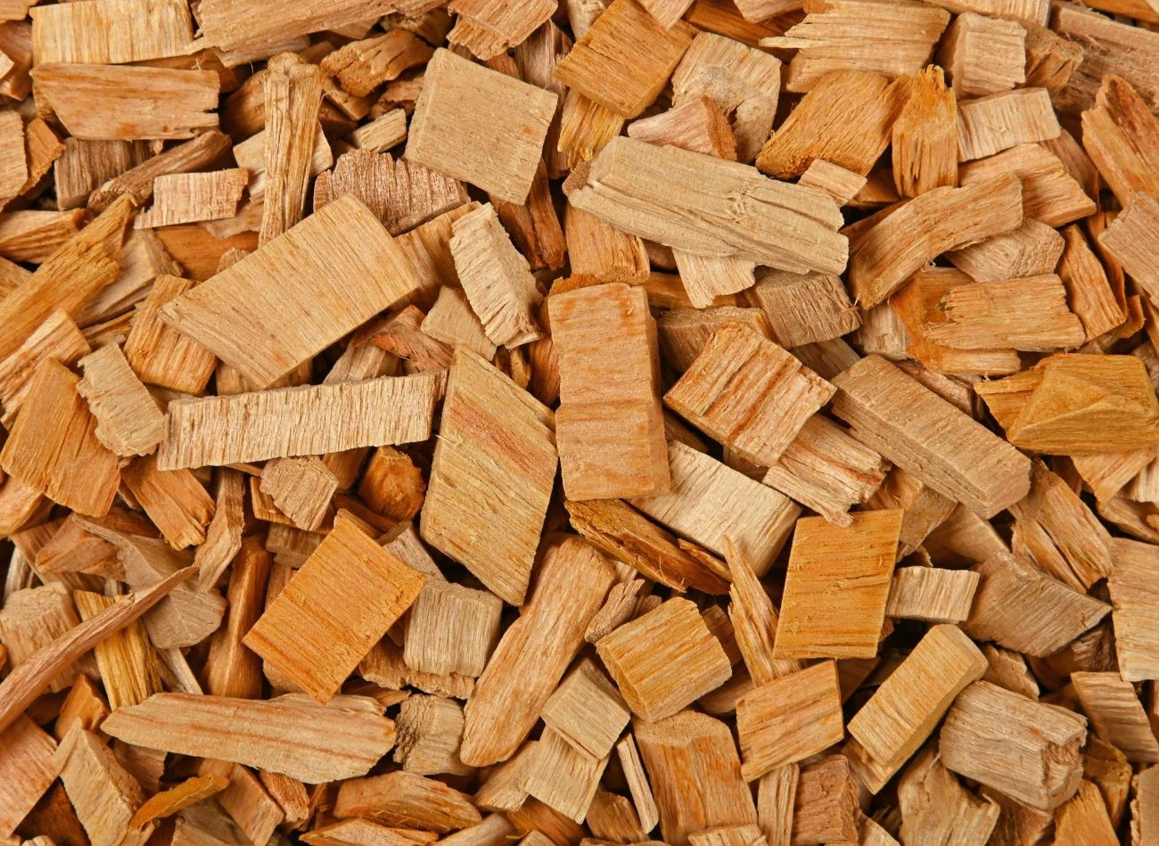 Drewno olchowe nadaje się do kominka, ładnie pachnie i nie zostawia dużo sadzy.