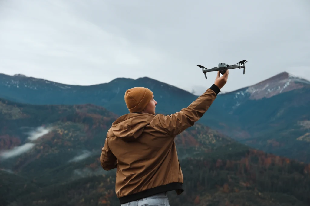 W listopadzie wchodzi nowy obowiązek dla właścicieli dronów. Co się zmieni? W listopadzie wchodzi nowy obowiązek dla właścicieli dronów. Co się zmieni?