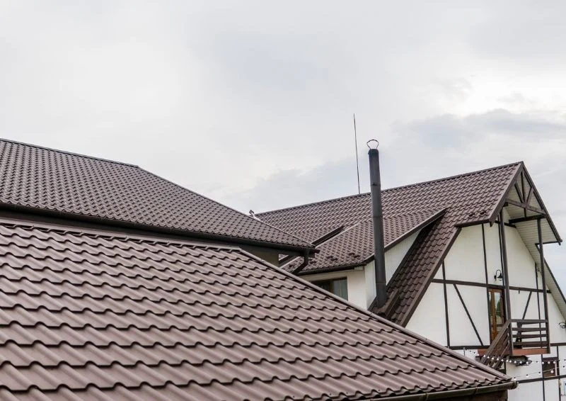 Zaletą blachy dachowej jest cena oraz szybki i latwy montaż