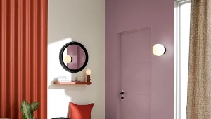 Pojedyncze akcenty we wnętrzu w mocnych kolorach dodadzą mu pozytywnej energii