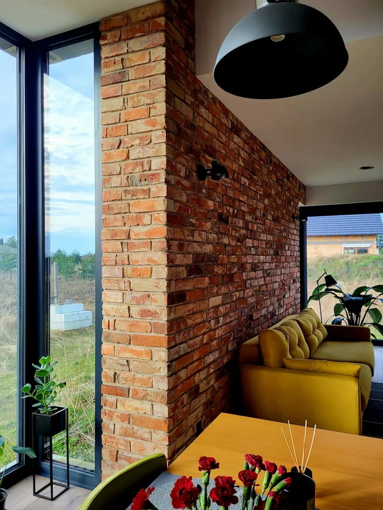 Płytki ceglane na ścianę- Ceglany Renesans