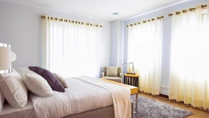 Wiosenna aranżacja sypialni