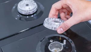 Jak porządnie wyczyścić palniki kuchenki gazowej bez pomocy chemicznych środków?/123F.com