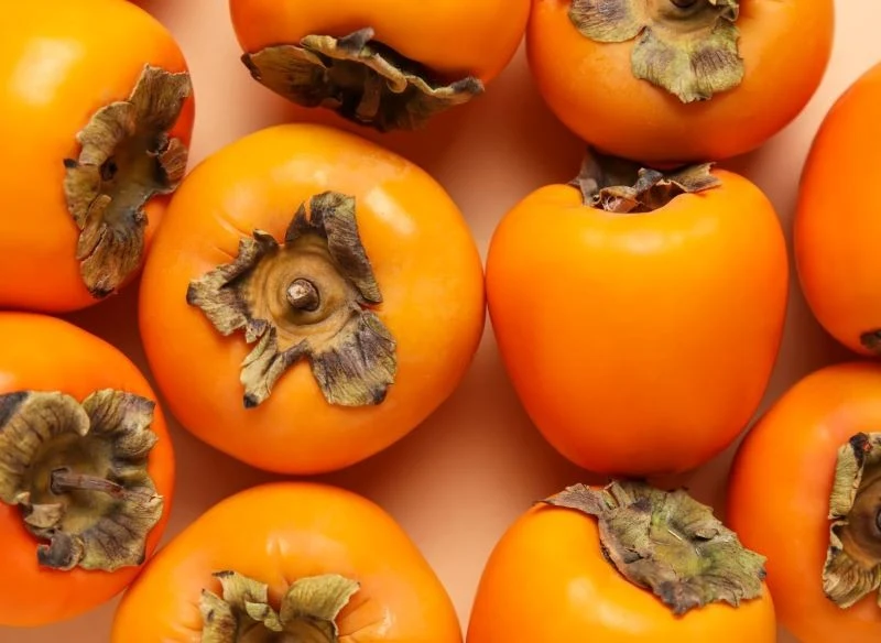 Owoce kaki są bogatym źródłem witamin i składników mineralnych