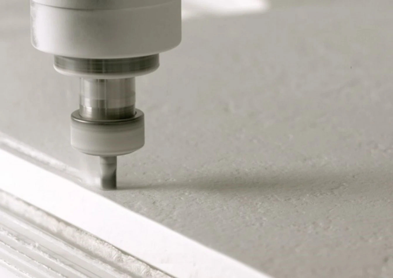 Niska porowatość i solidna zewnętrzna powłoka sprawiają, że produkty wykonane ze Stonex® są wyjątkowo trwałe