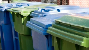 Gdzie wyrzucać puszki po rybach i innych konserwach? To cenny materiał to wielokrotnego przetworzenia, ale wcale nie musisz się ich pozbywać.