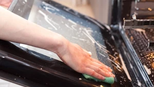 Jak często trzeba czyścić piekarnik?