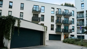 Od 2026 r. garaż w nowych blokach mieszkalnych ma służyć za schron.