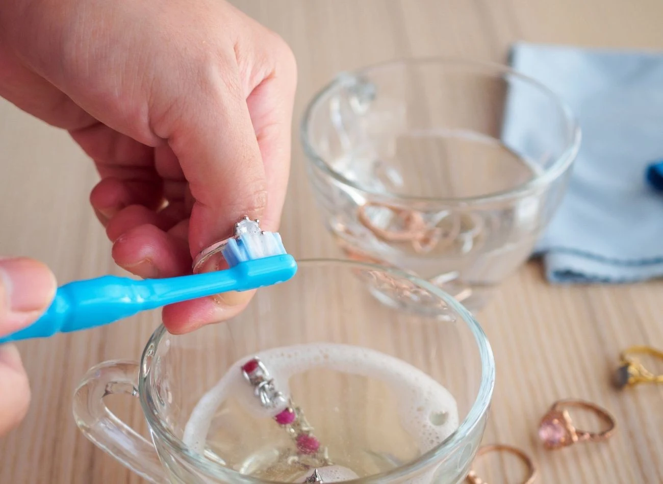 Srebro pod wypływem niekorzystnych warunków, np