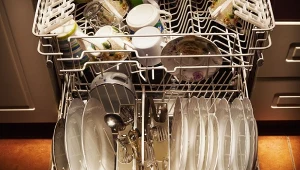 Detergenty do zmywarek są drogie. Możesz samodzielnie zrobić proszek, który jest o wiele tańszy, a do tego ekologiczny.