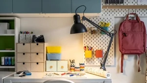 Zmiana aranżacji lub remont pokoju dziecka to inwestycja, która może obciążyć domowy budżet