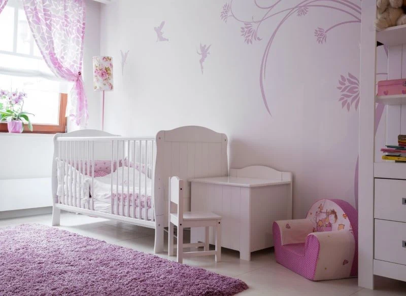 Do użycia białych mebli drewnianych warto użyć delikatnych detergentów