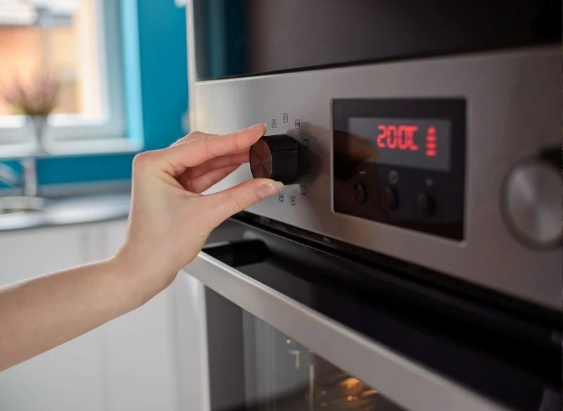 Czy wiesz, ile prądu zużywa twój piekarnik