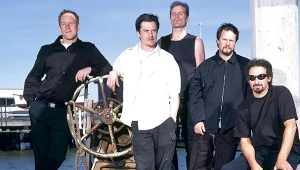 Legenda lat 90. nie wróci już na scenę! "Nikt nie ma na to ochoty"