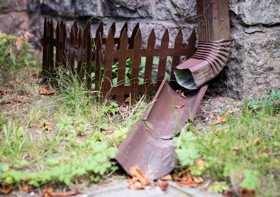 Urzędnicy zapowiadają kontrole w zakresie odprowadzania wód deszczowych z posesji