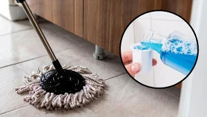 Takie rozwiązanie zamiast płynu do mycia podłogi z pewnością cię zaskoczy, ale efekt mówi sam za siebie.