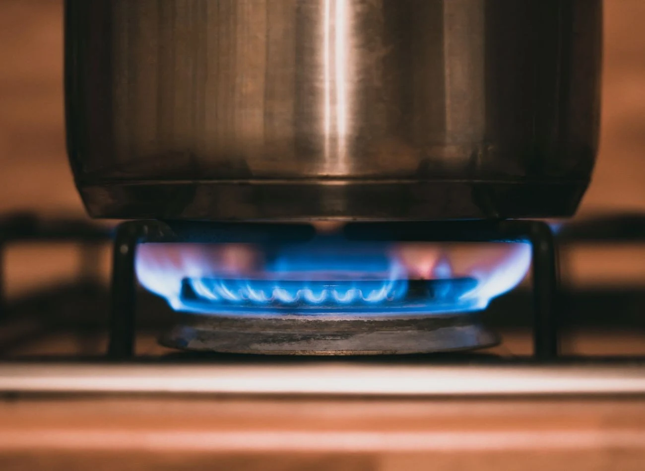 Podczas gotowania na gazie wydzielają się szkodliwe substancje, które mogą wywoływać np