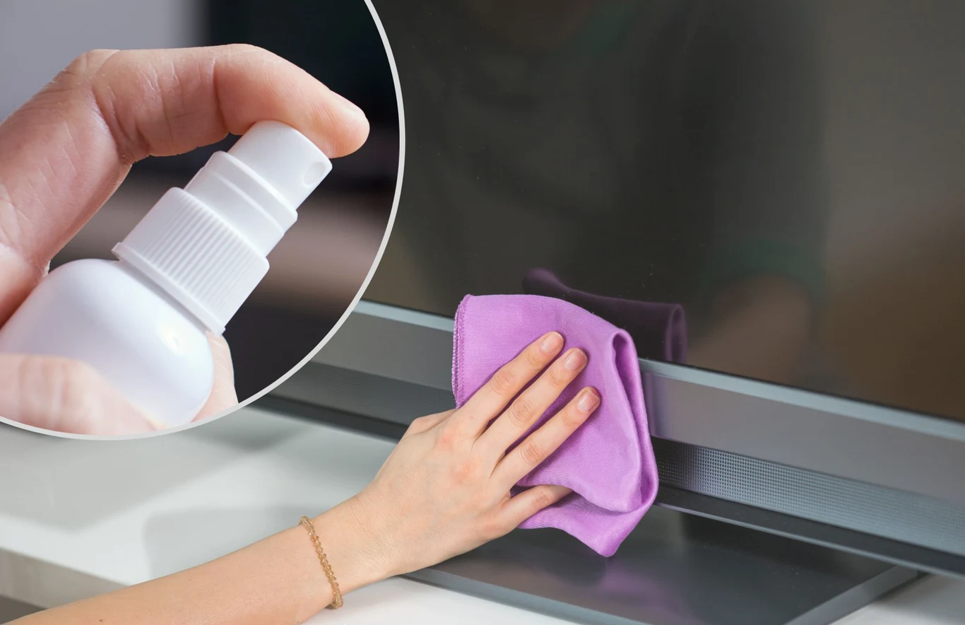 Ekrany telewizorów to jedna z powierzchni, na których często gromadzi się gruba warstwa kurzu