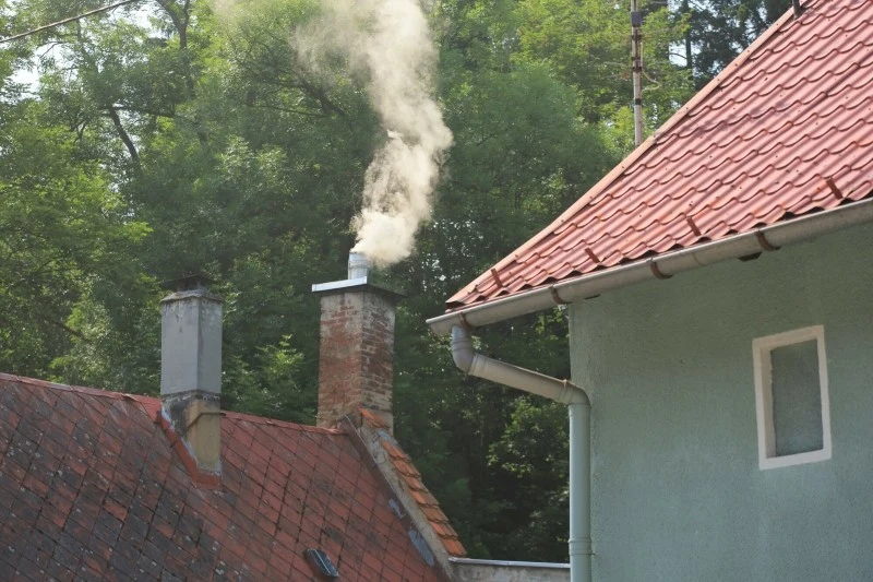 Wykwity z komina to problem, którego nie można zignorować