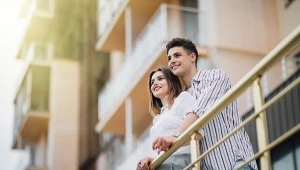 Dla wielu młodych Polaków wynajem mieszkania jest jedyną opcją pozwalającą na samodzielność