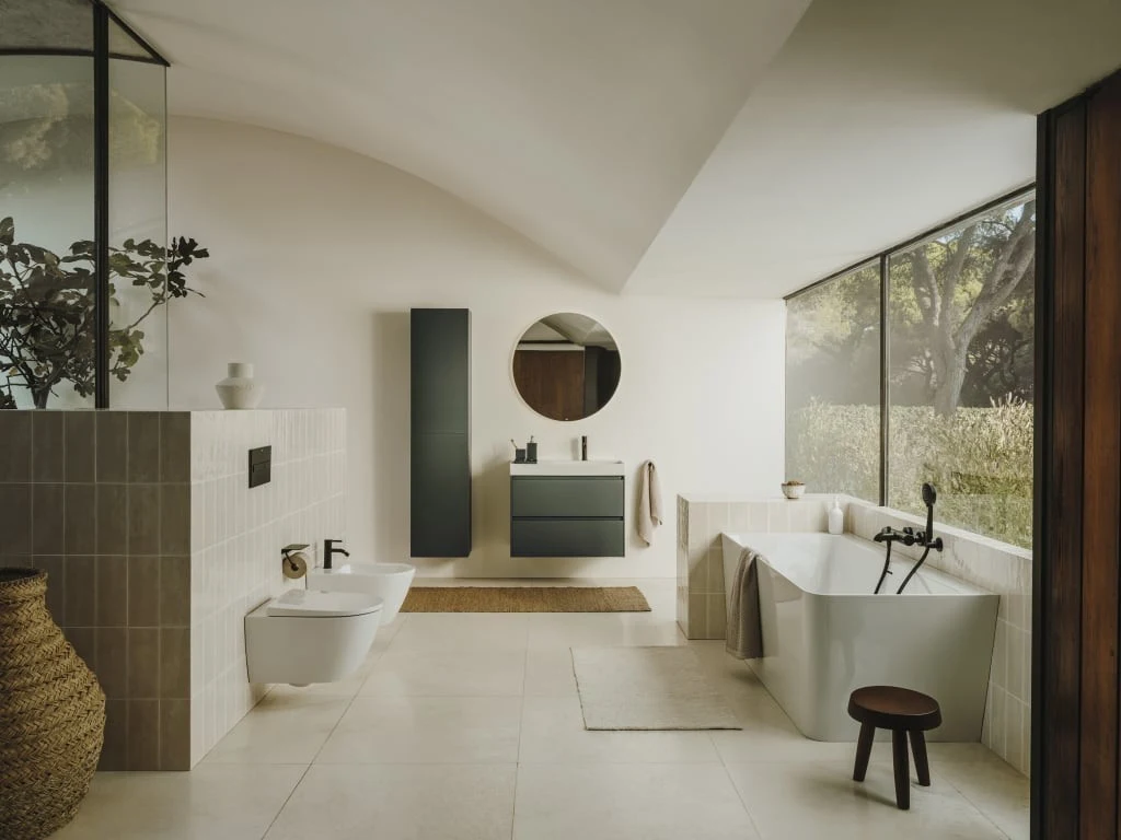 Meble łazienkowe z linii ONA z firmy Roca /materiały partnera