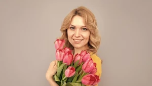 Jakie kwiaty na Dzień Kobiet wybrać? Tulipany zawsze się sprawdzą Fot. 123 RF