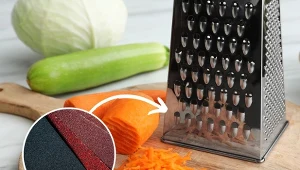 Aby naostrzyć tarkę kuchenną, wystarczy zastosować prosty domowy trik.