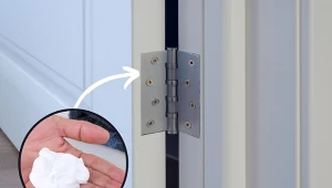 Skrzypiące drzwi. Niezawodne patenty na pozbycie się denerwującego problemu