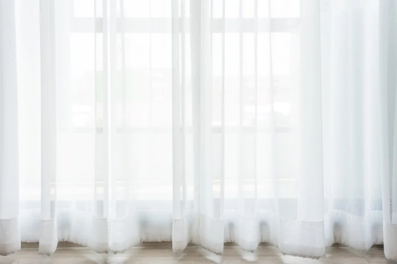 Wybielanie firanek warto przeprowadzić przy pomocy domowych metod