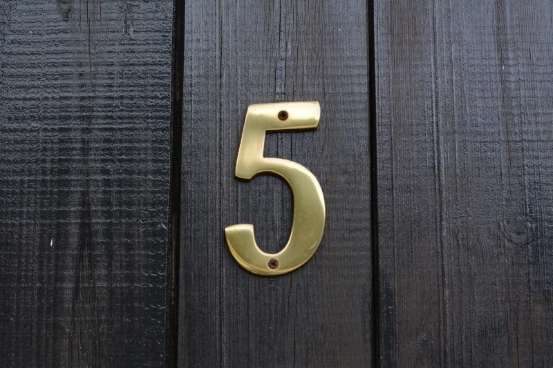 Sprawdź, jaką wibrację niesie magiczna liczba przypisana do twojego mieszkania